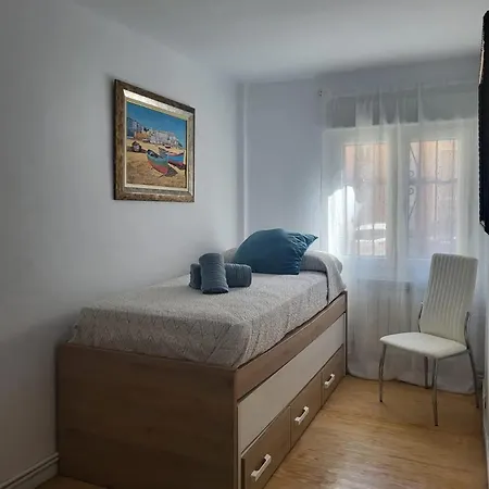 Comfortable In 65 M² Parking Included * Santander